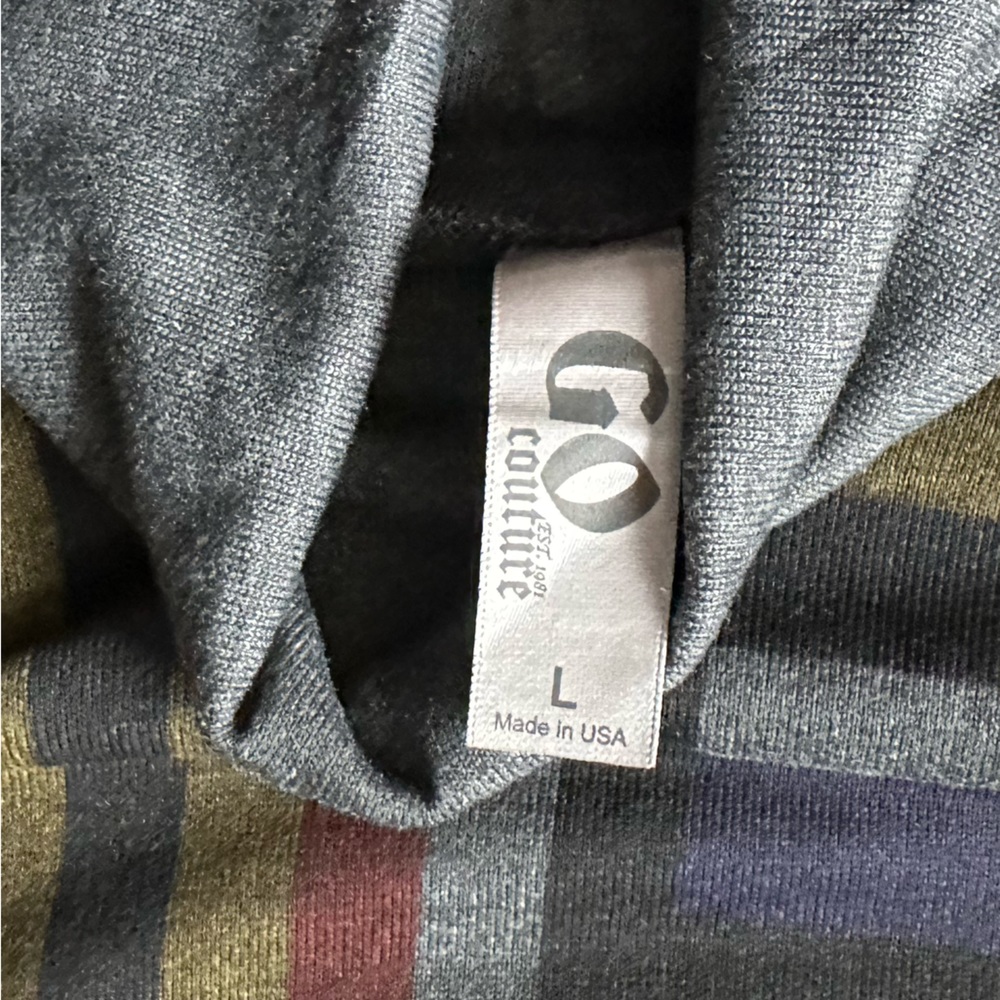 *Price Drop* Go Couture Asymmetrical Hem Printed Turtleneck - Picture 3 of 4